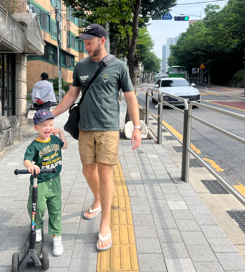 와이프가 바빠서 고통받는 남편