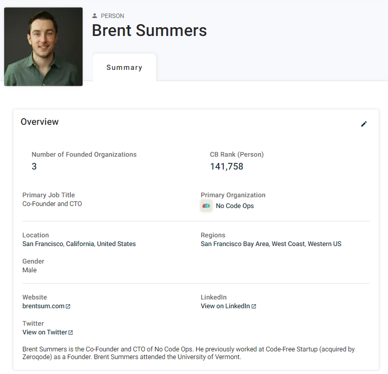 crunchbase에 소개되어 있는 Brent Summers의 프로필<br>(참고 : https://www.crunchbase.com/person/brent-summers-976d)<br>