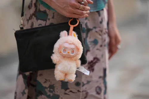 이렇게만 보고 누구인지 알아맞추면 相当ファン이겠죠?