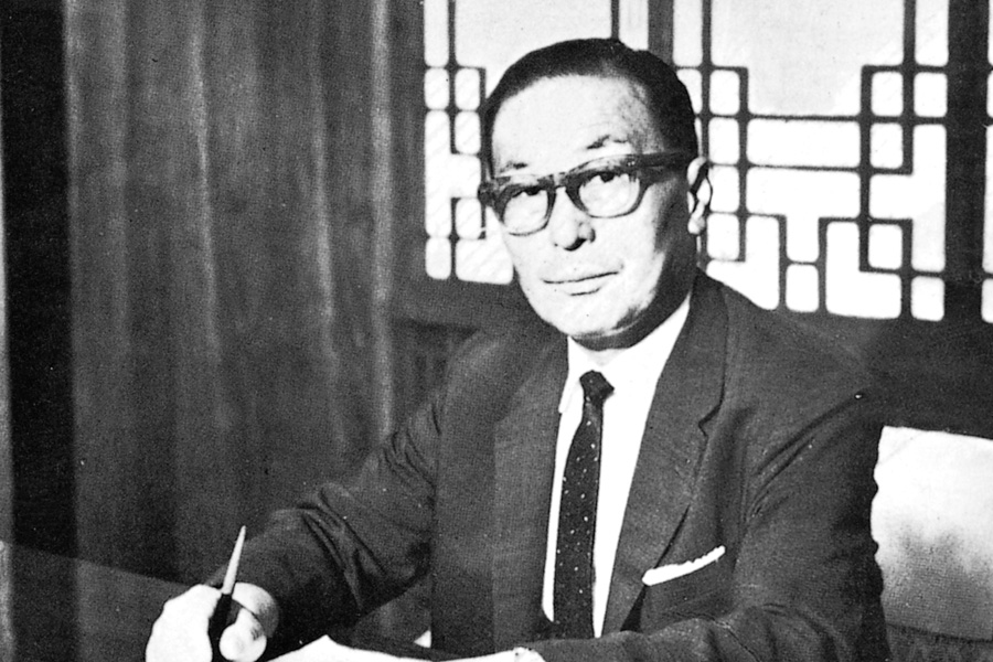 "실패에서 배워라" LG 구인회 회장의 10가지 사업개발 마인드셋의 썸네일 이미지