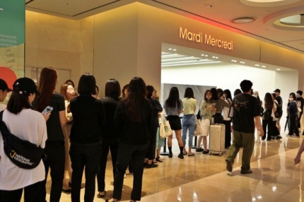 자료&nbsp;:&nbsp;롯데백화점&nbsp;/&nbsp;롯데월드몰 마르디 메크르디 매장