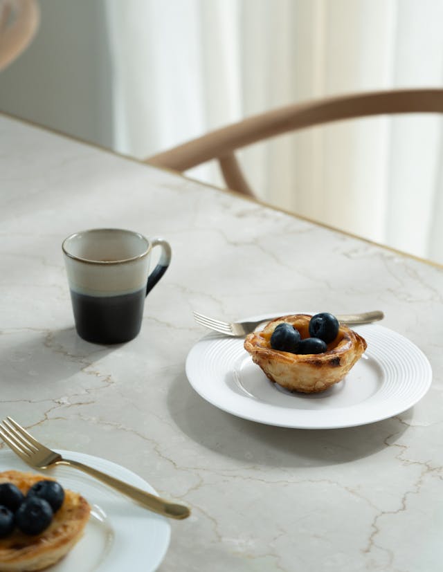 로망, 리얼리티, 철학하는 사람들 l 실용적인 로망의 썸네일 이미지