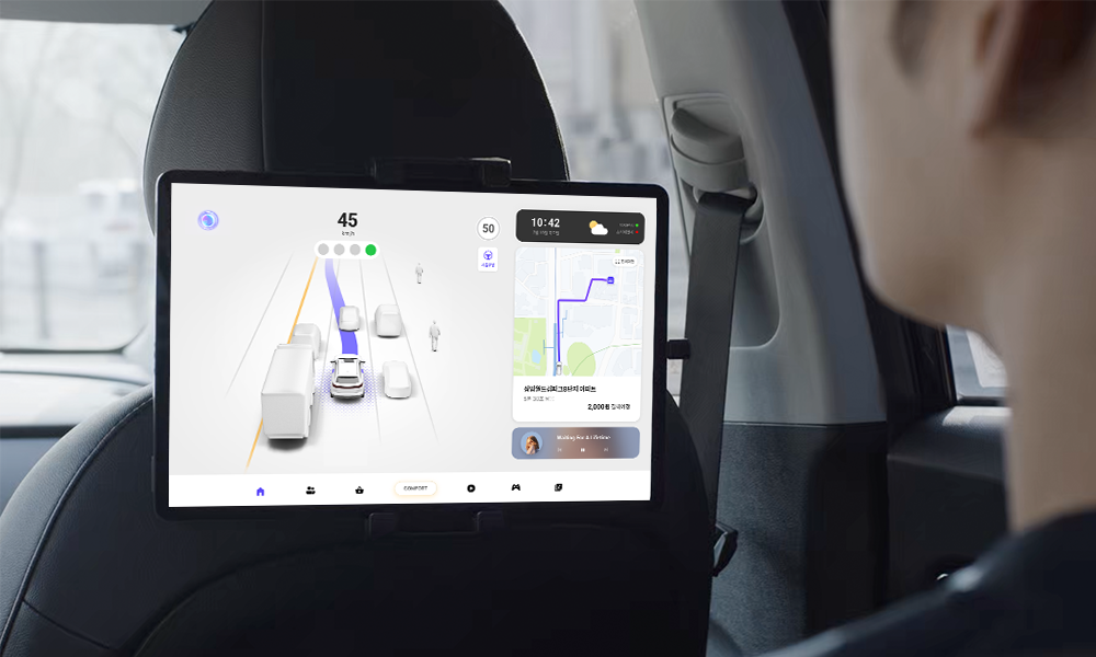 후석 인포테인먼트 시스템 / 승객 전용
