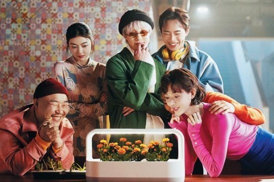 클릭해서 광고 한 번 보고와!