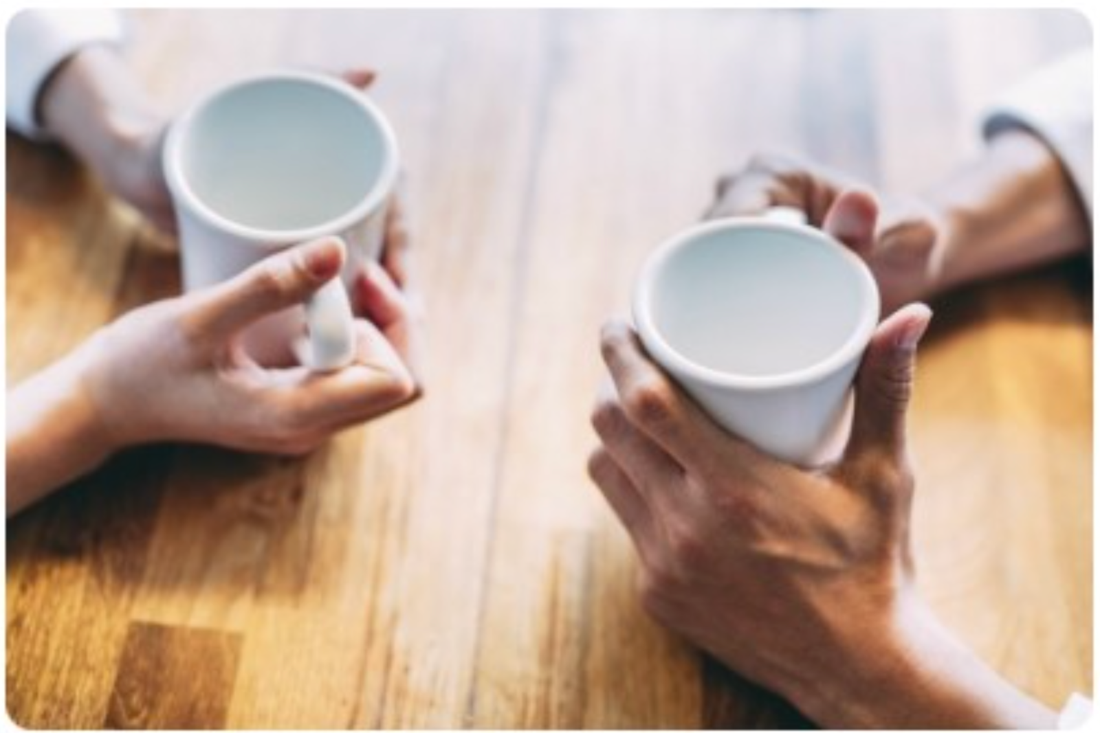 뻔하지만 가장 효과적인 오해 방지 방법은 깊고 명확한 내용의 감정 대화입니다.