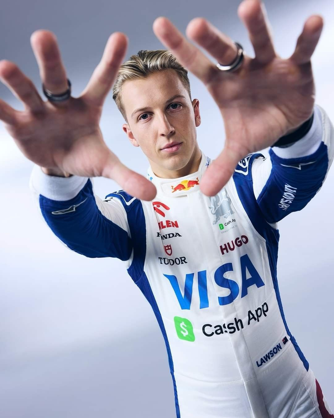 티켓 풀리니까 걱정하지마