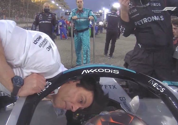 this is why i love Mercedes...