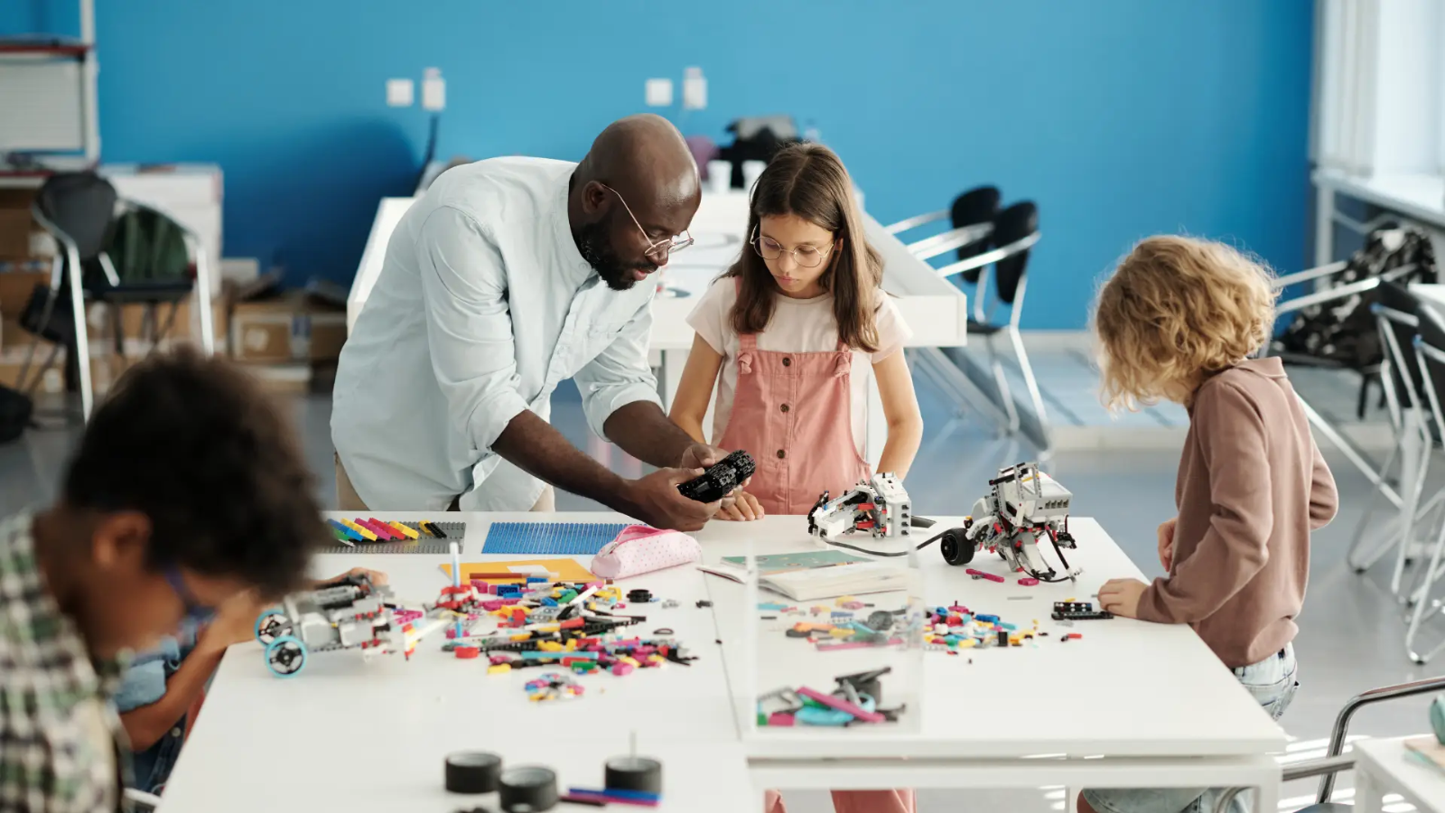 출처 : https://alpha.school