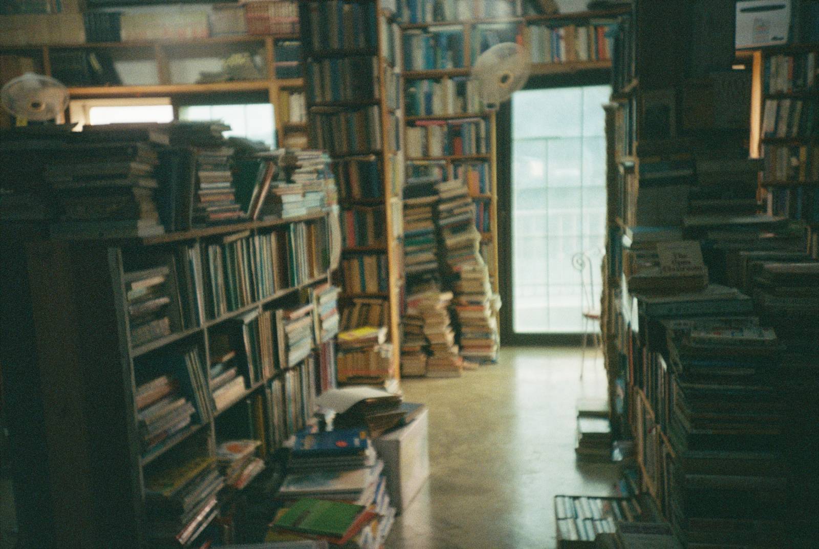 훌쩍 떠나고 싶은 금요일의 썸네일 이미지