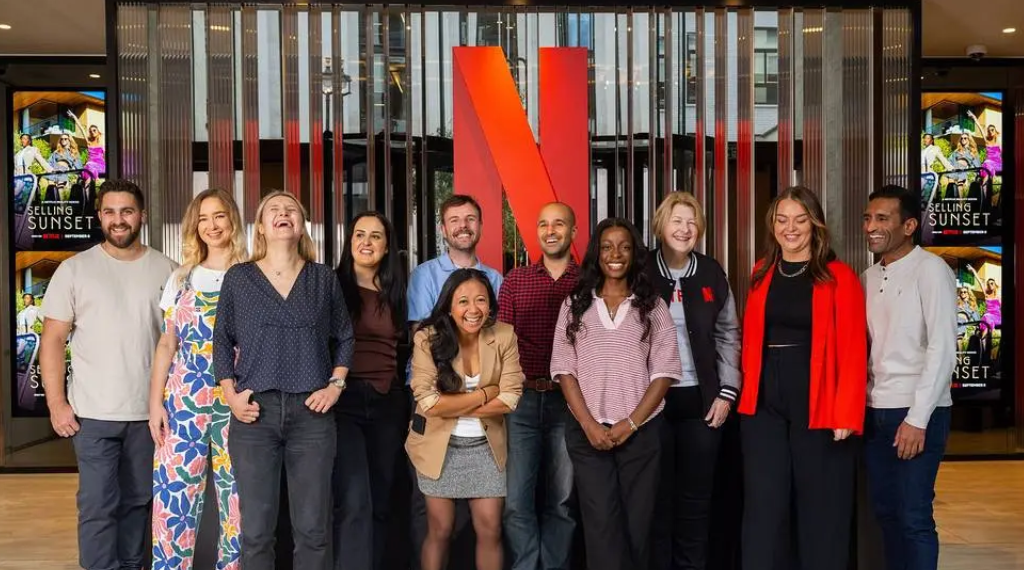 <넷플릭스 팀, 출처: Netflix>