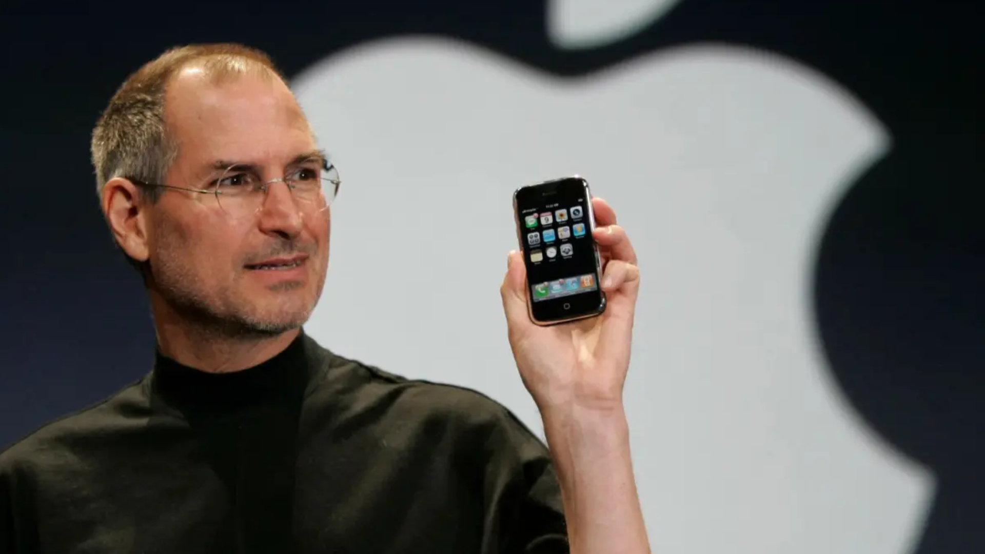 <역사를 바꾼 스티브 잡스의 2007년 아이폰 발표, 출처: New York Post>