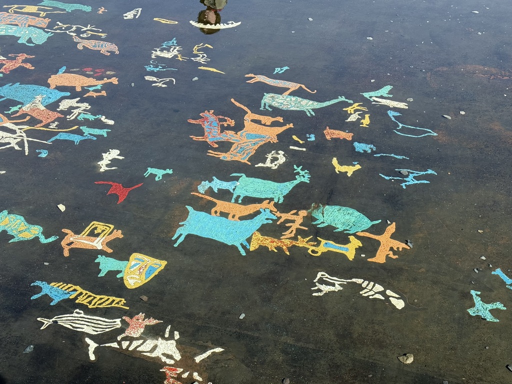 성파스님의 나전옻칠 반구대 암각화