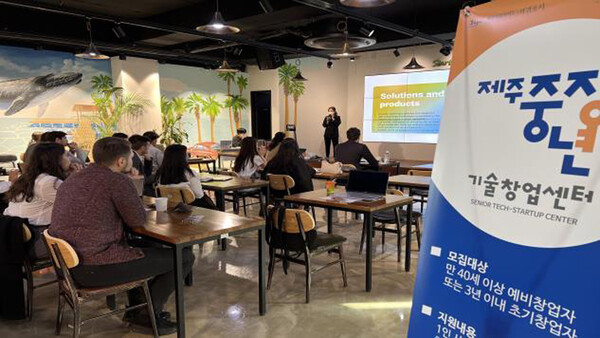 ์ฒจ๋ถ ์ด๋ฏธ์ง