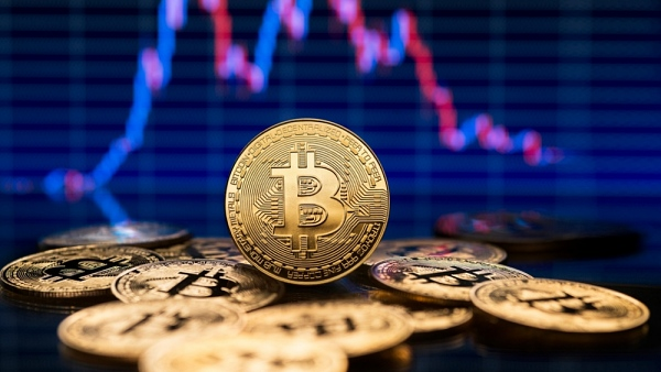 💰[블록체인핫이슈] 美 셧다운 종료에도 암호화폐 시장 불안 지속의 썸네일 이미지