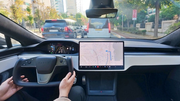 🚗[모빌리티핫이슈] 테슬라 FSD, 韓 상륙 눈앞…라이다·레이더 장점만 쏙의 썸네일 이미지