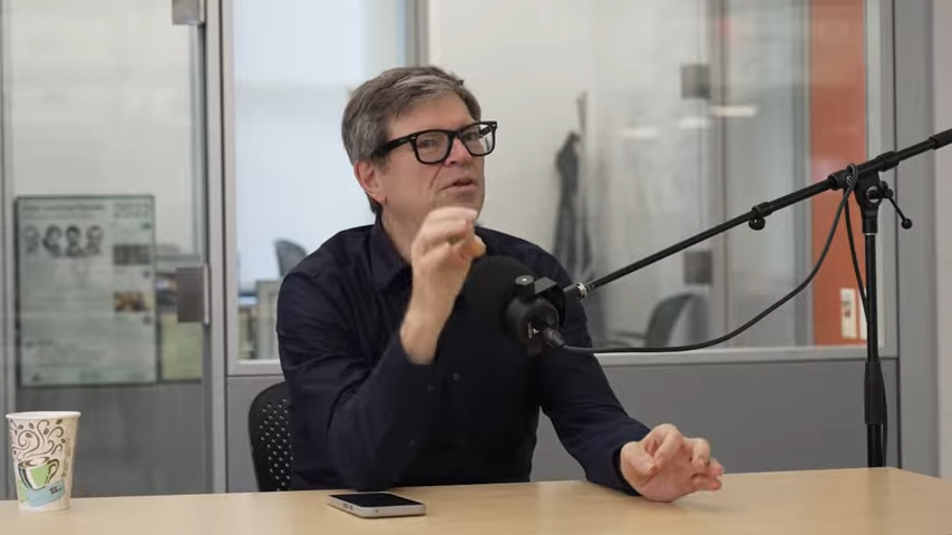 얀 르쿤, 출처:&nbsp;The Information Bottleneck Youtube