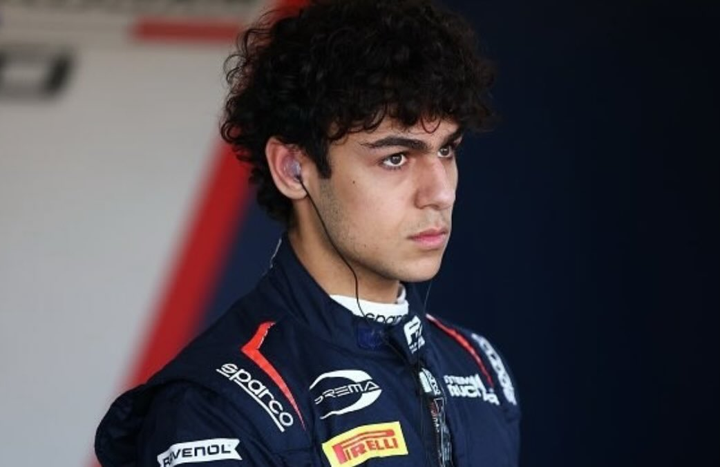 하자르가 콜업되면 RB 자리에는 또 다른 신예 린드블라드가 들어갈거라는 이야기가...