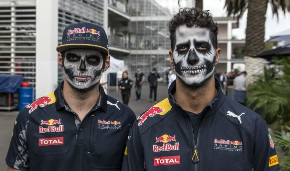 막스도 짬 덜 찼을땐 이런걸 했습니다... (베르스타펜 & 리키아르도) 지금이었음 단칼에 거절 각 (2016년)