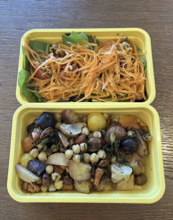 수리님이 직접 수확한 농작물로 만든 건강한 음식