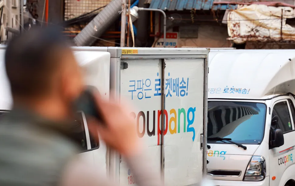 [11월 5주차] 심해지는 경쟁과 반복되는 문제들…이번 주 산업 리포트의 썸네일 이미지