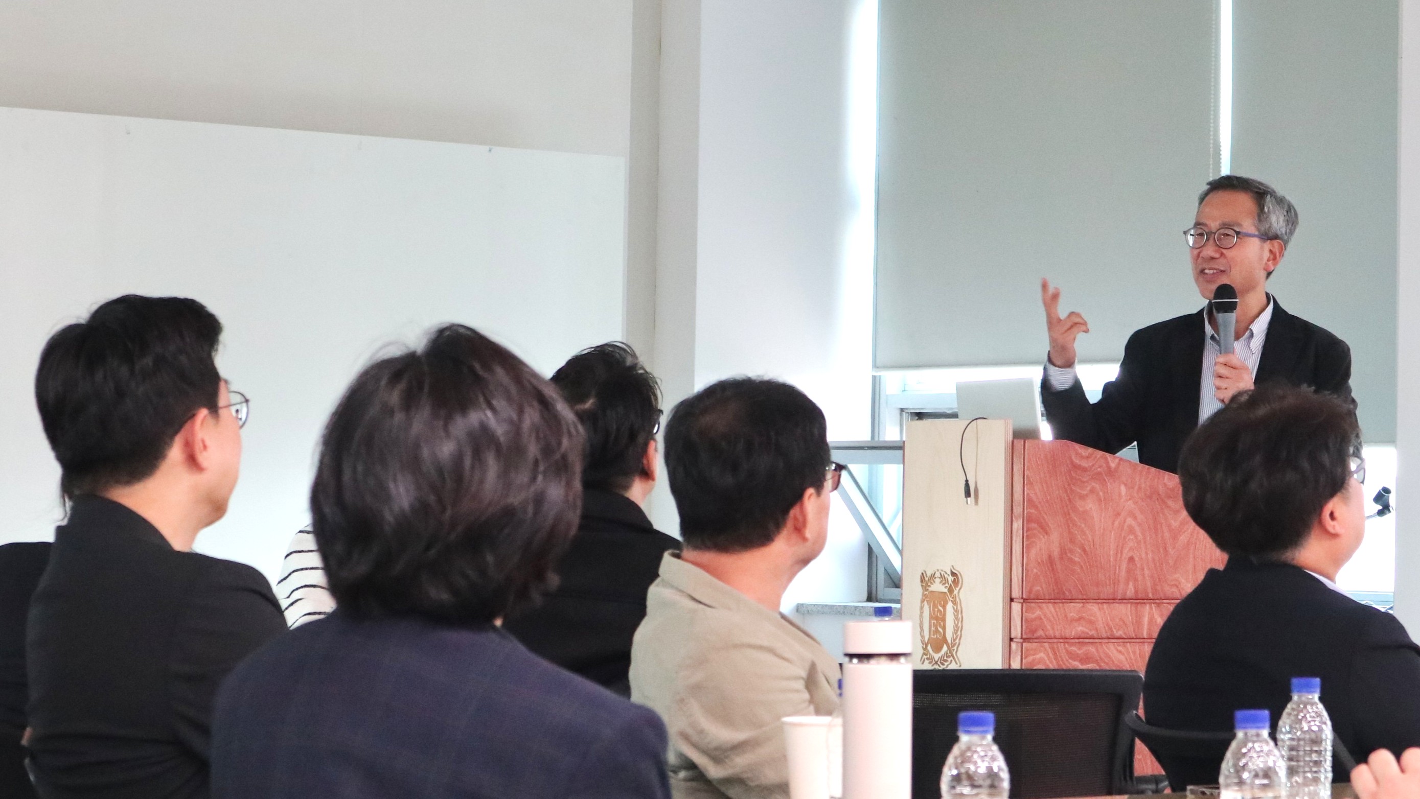 강연 현장 사진 (1)