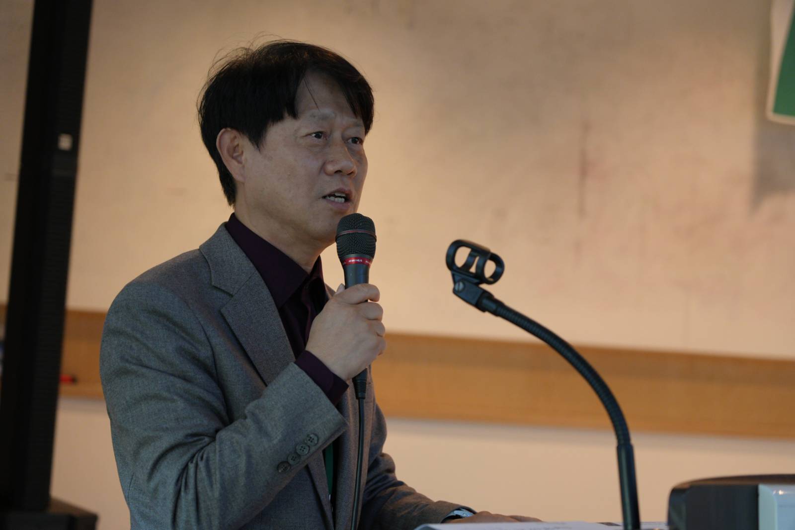 이정환 총동창회 부회장의 개회사