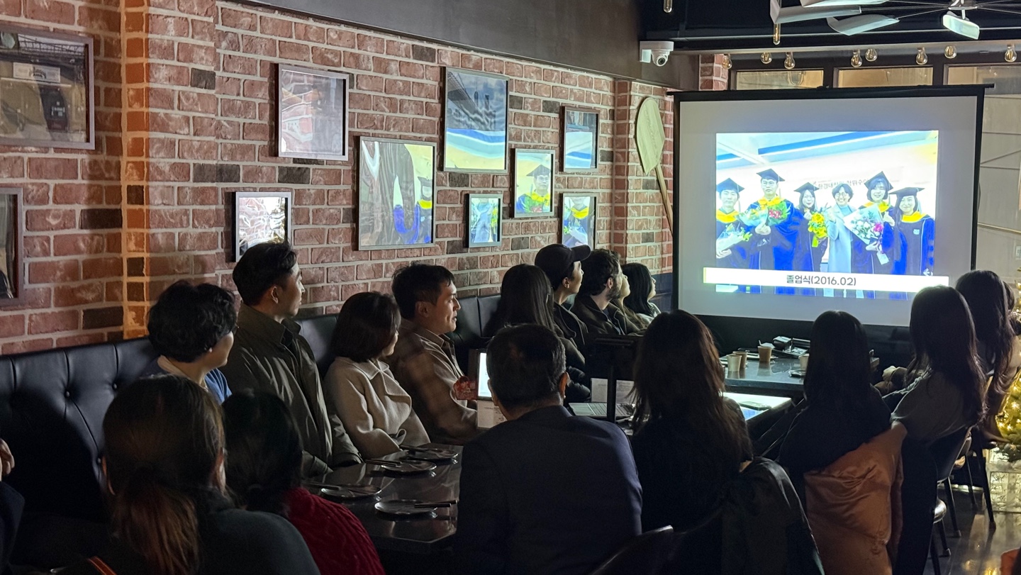 ์ฒจ๋ถ ์ด๋ฏธ์ง