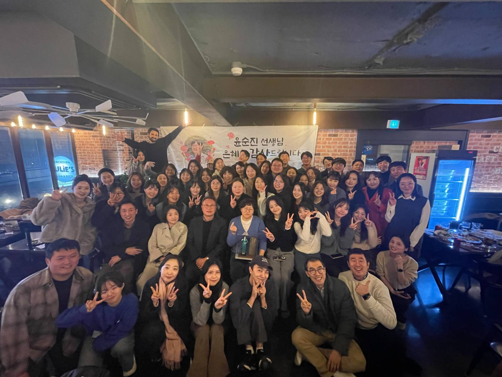 ์ฒจ๋ถ ์ด๋ฏธ์ง