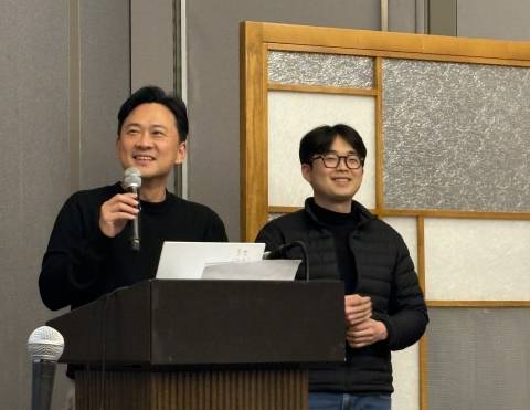 교수님의 덕담과 랩장님의 미소