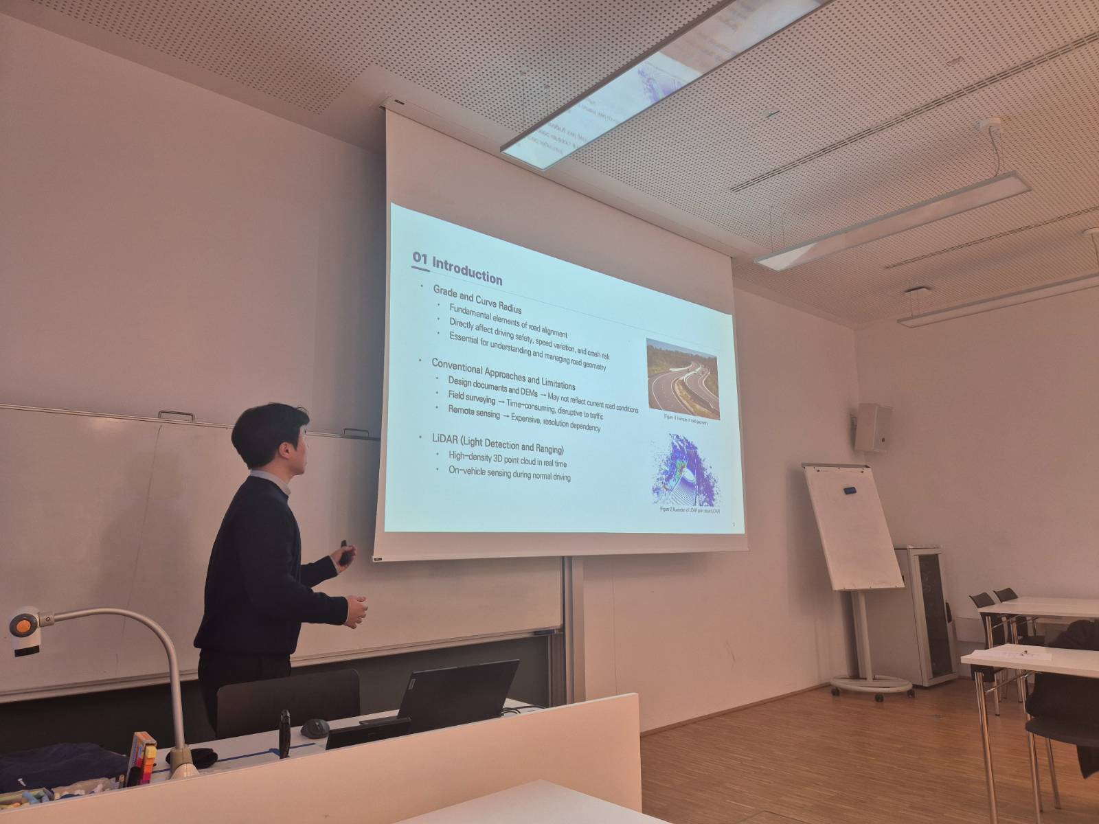 연구성과를 공유하는 조해강 석사과정생