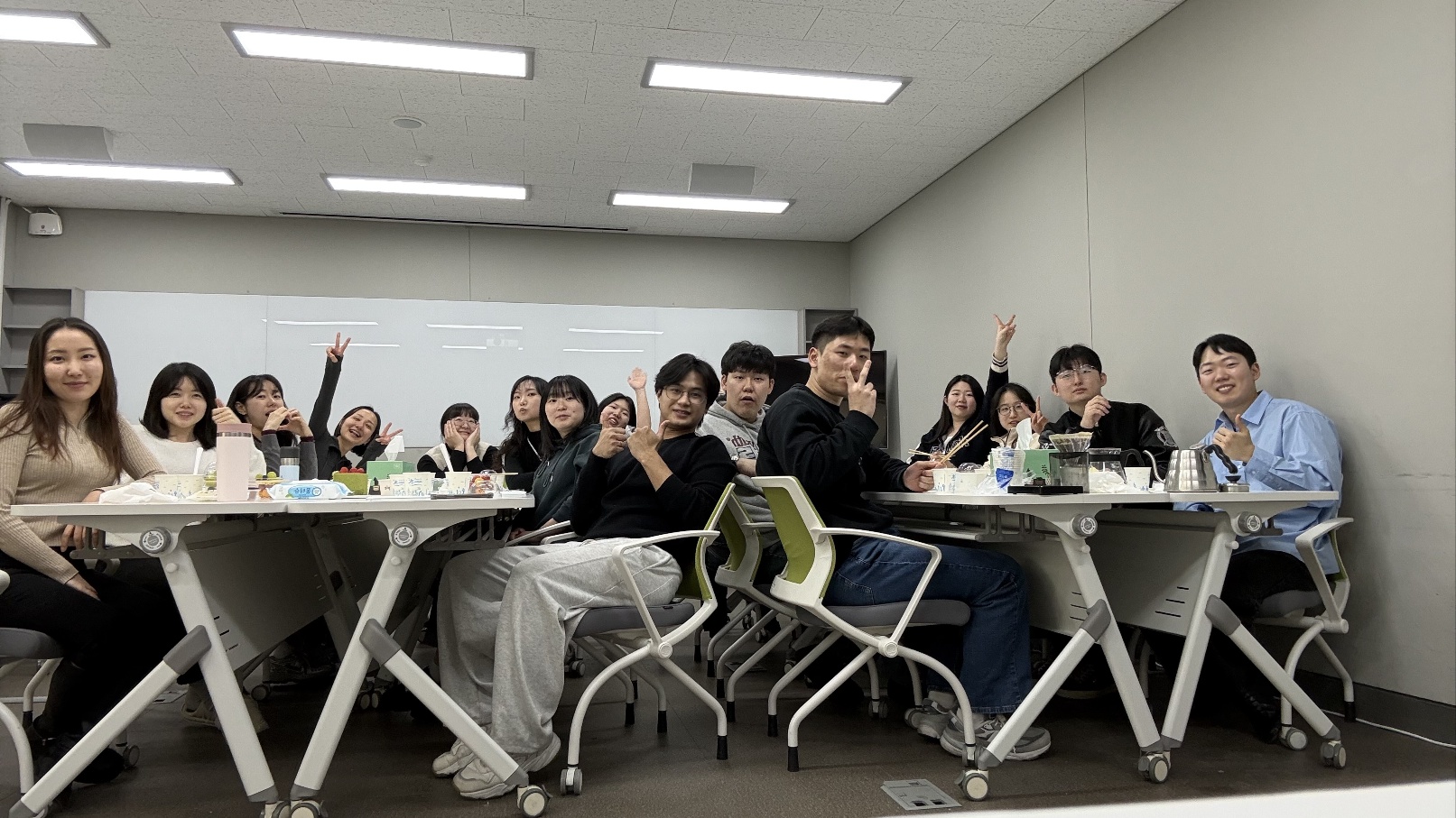 포트락 파티 기념 SNS Lab 단체 사진