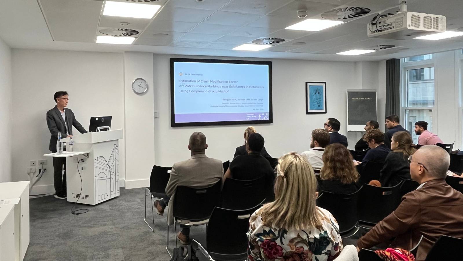 임진섭 박사과정의 발표