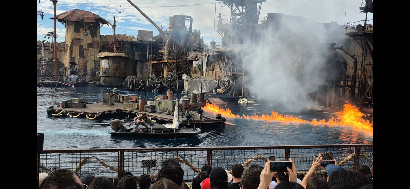 Universal Studio 'Water World Show'('25.10.2, 목)