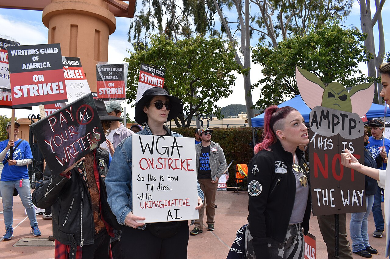 🤖[128호] AI와 사람 : 정보인권 관점에서 본 인공지능의 썸네일 이미지