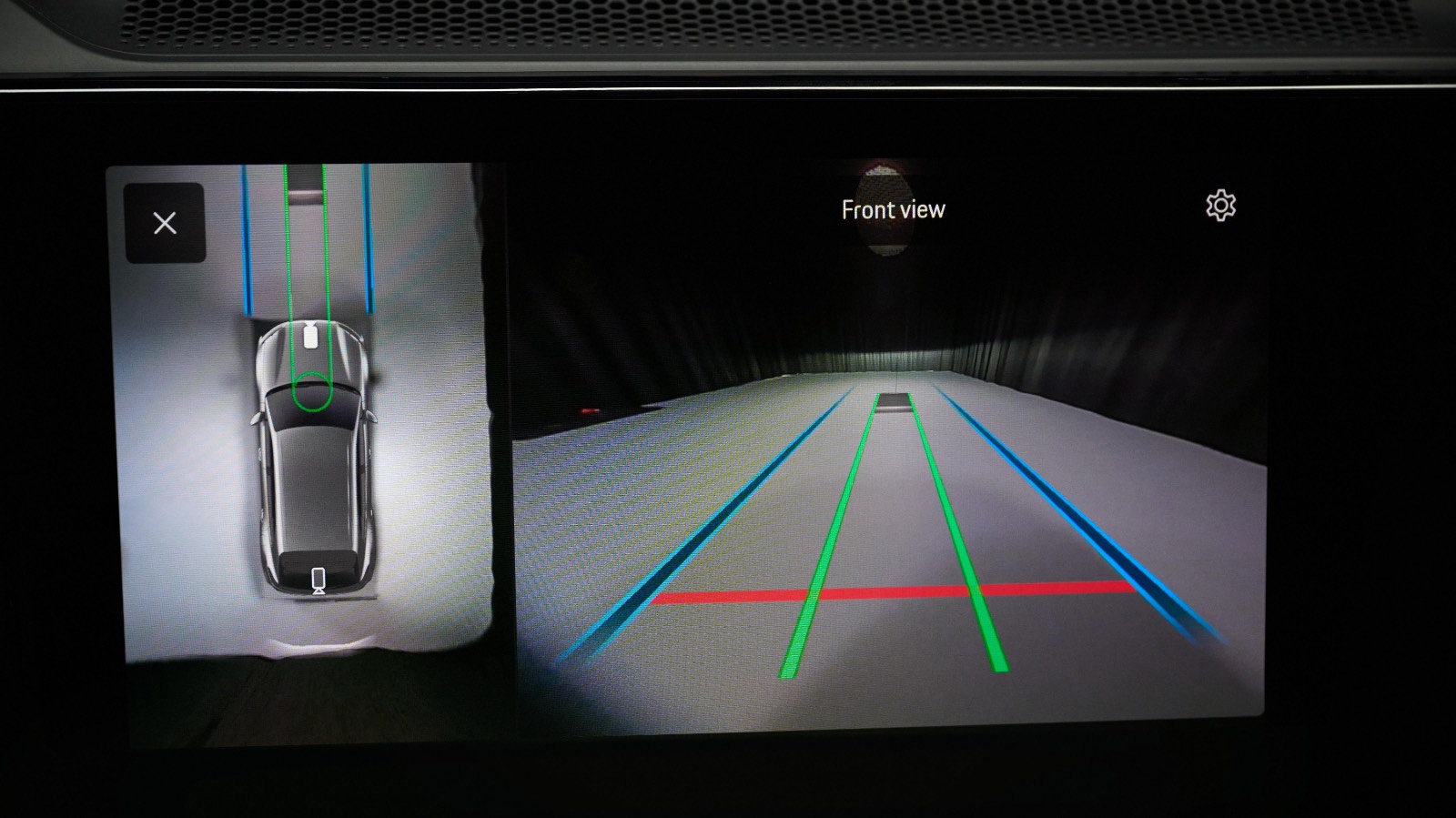 Porsche Cayenne, Wireless Charge Parking Camera