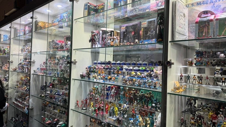 부평 창고형 피규어샵