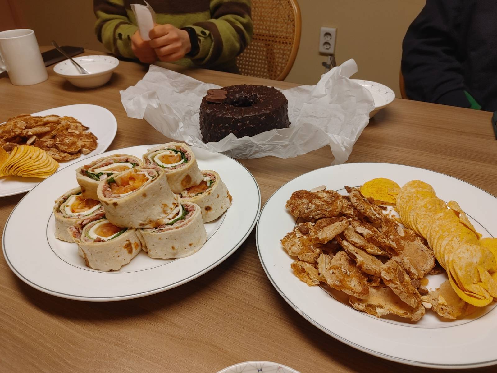 홍보 좀 하겠습니다. 12월 한쪽클럽 모집중.의 썸네일 이미지