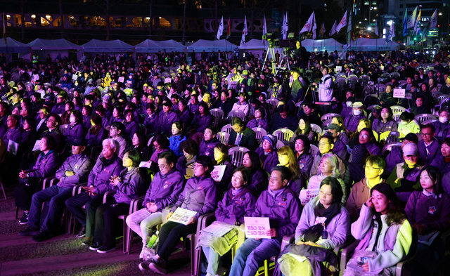 이미지 출처: 연합뉴스(이태원 참사 3주기 시민추모대회)