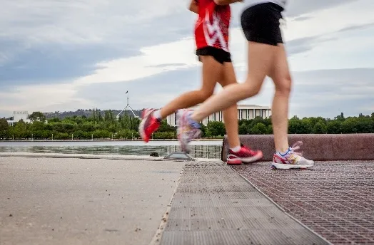 [출처: 호주 관광청] 호주수도특별도구 캔버라의 벌리 그리핀 호수 달리기.