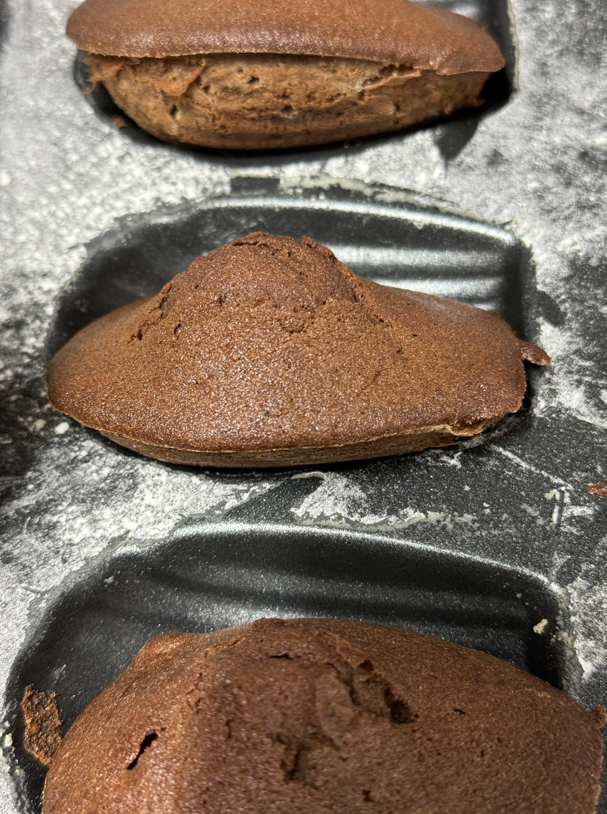 [출처: 마케팅레시피 인터뷰이 제공] 아날로그취미로 베이킹을 즐기는 인터뷰이.