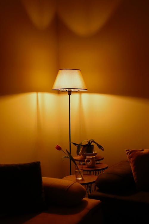 '글 장사'의 두가지 맥락 l 조회수 수입만 원하나요?의 썸네일 이미지