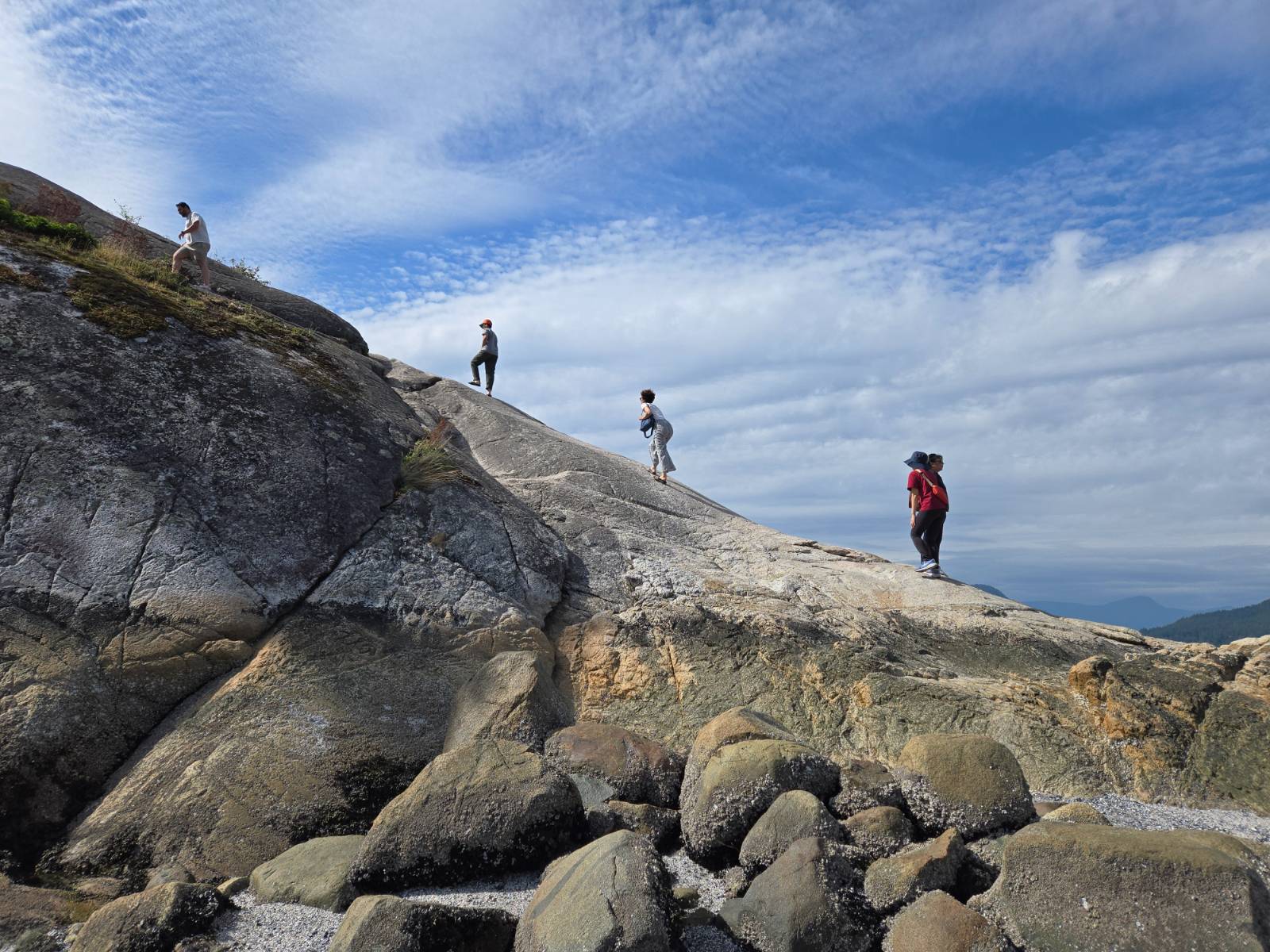 October Newsletter의 썸네일 이미지