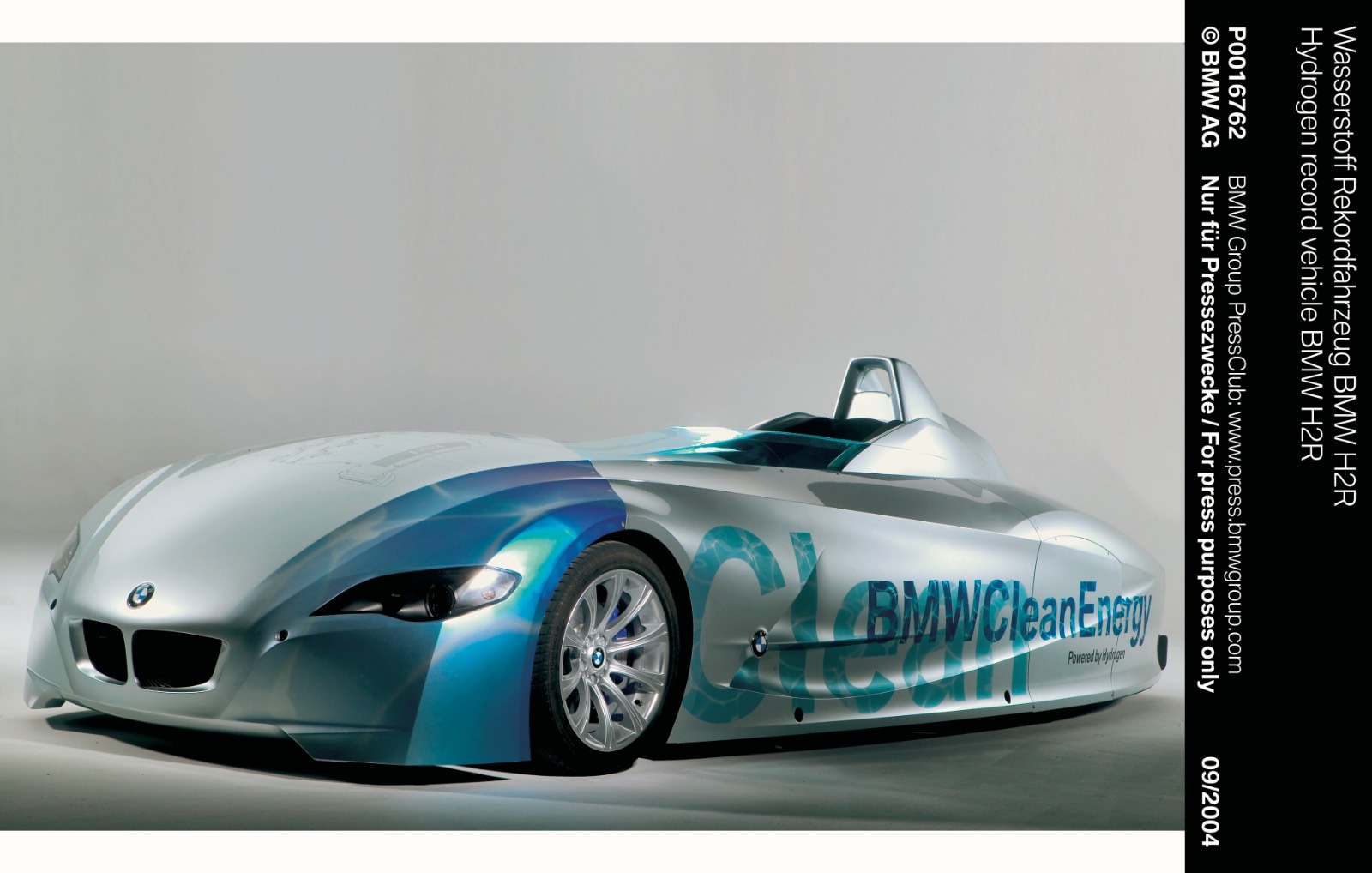 2004년 BMW그룹이 최초로 개발한 수소연료 경주차량 'H2R'ⓒ BMW Group Press