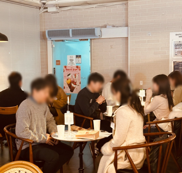 (출처=감정적인오렌지들, 시사매거진)