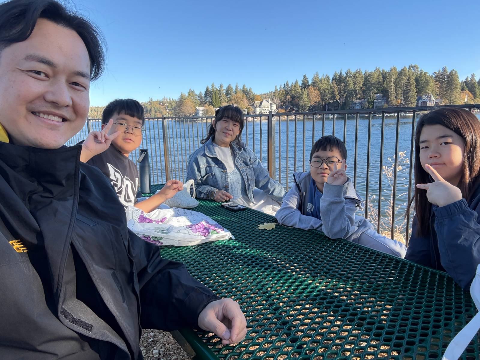 다섯번째 이야기의 썸네일 이미지