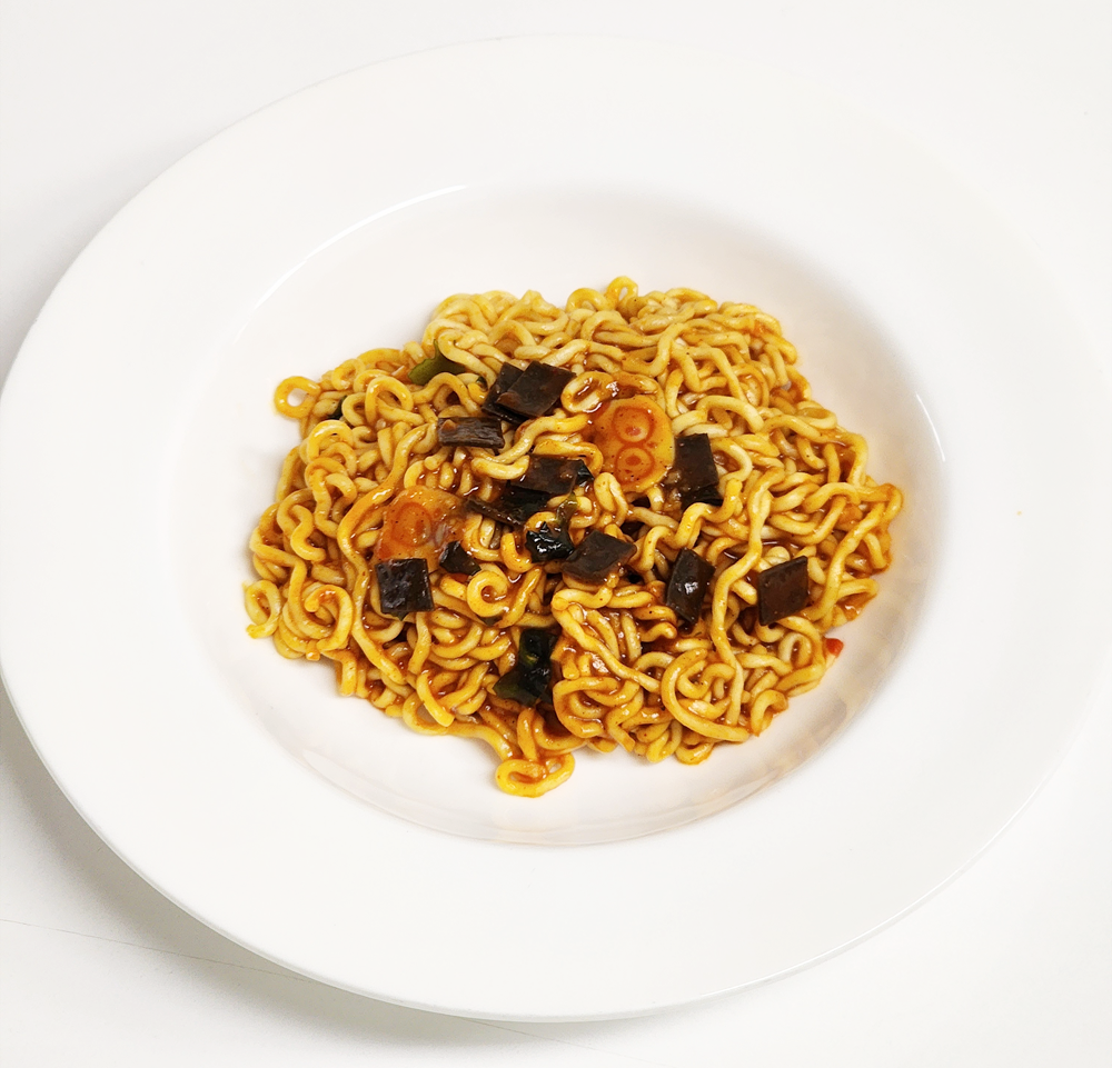 끓는 물로 조리한 모습