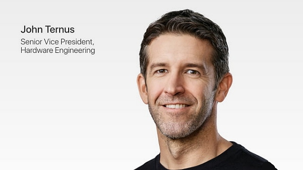 존 터너스 WWDC 발표 당시 슬라이드 사진