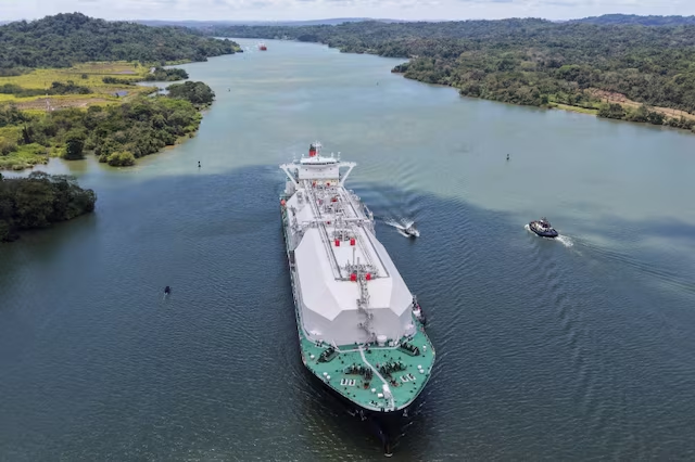 &nbsp; A drone view shows the Bahamas‑flagged LNG tanker Nohshu Maru sailing through the Panama Canal in Gamboa City, Panama, March 24, 2026. REUTERS/Enea Lebrun/File Photo