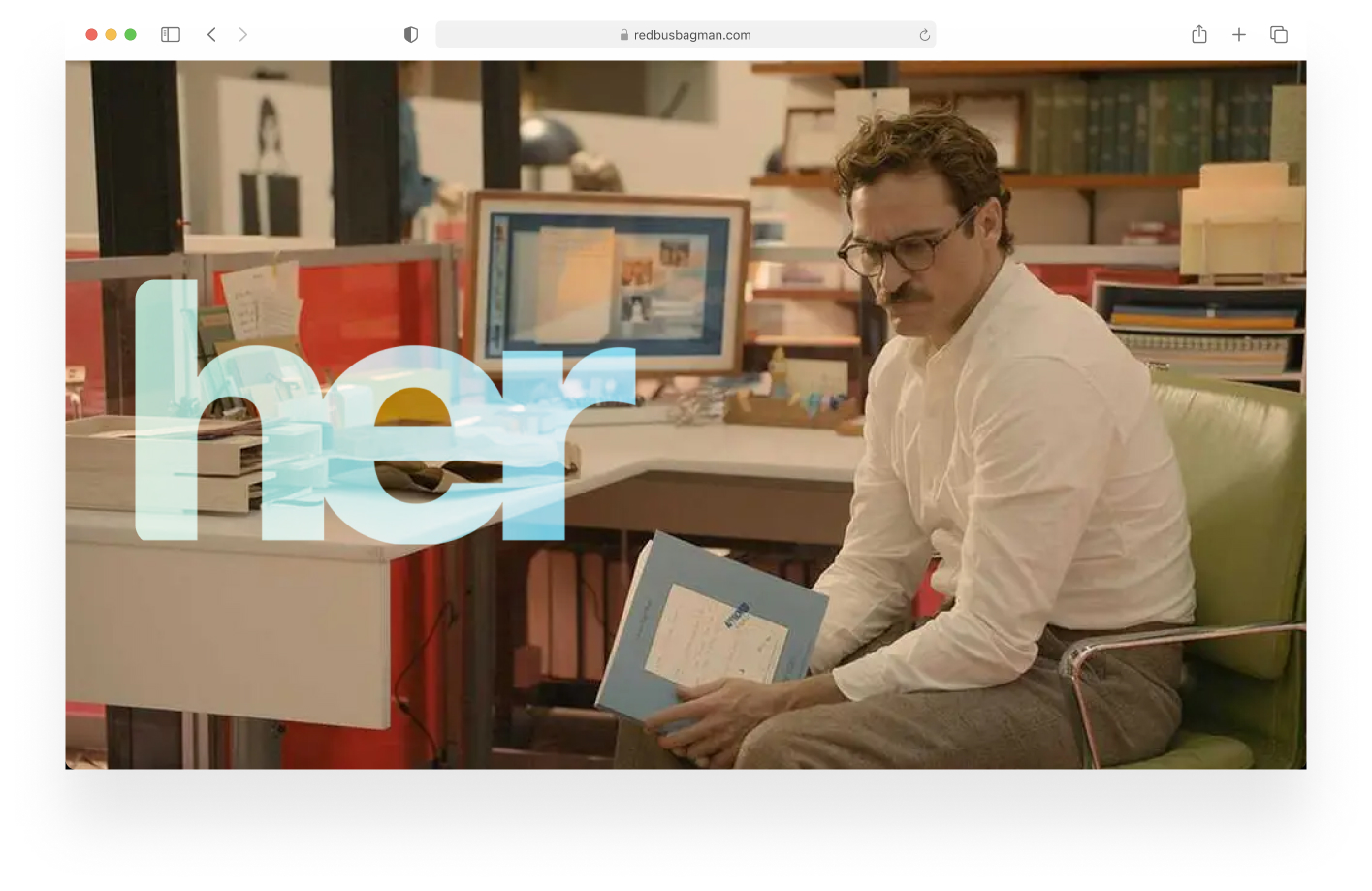 영화 Her (2013, 스파이크 존스 감독) — AI가 대체하는 시대를 그린 영화의 남자 주인공 직업은 손편지를 대신 써주는 사람이었다. ©REDBUSBAGMAN