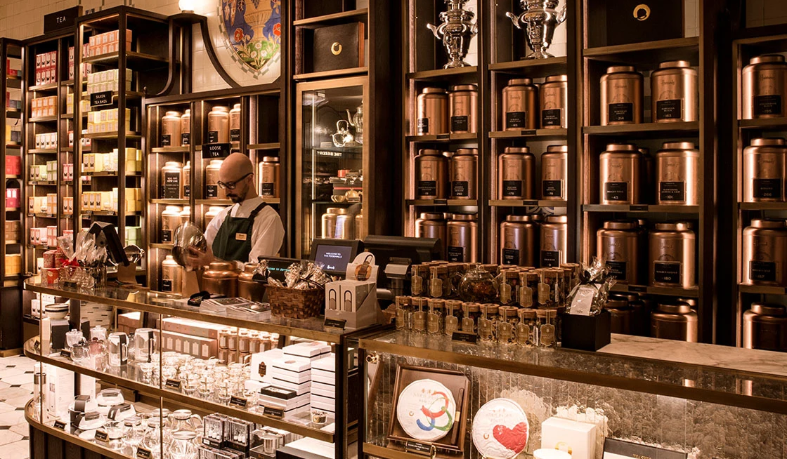 해롯의 티 카운터 (이미지 출처 : 해롯 공홈)